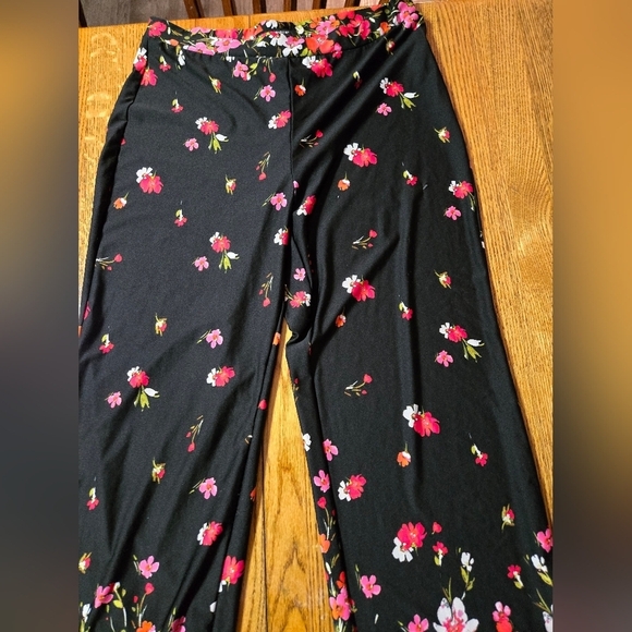 Floral Black And Pink Wide Leg Palazzo Stretch Waist Pants Size M - Picture 3 of 6
